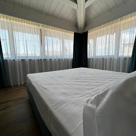C House Bed & Breakfast